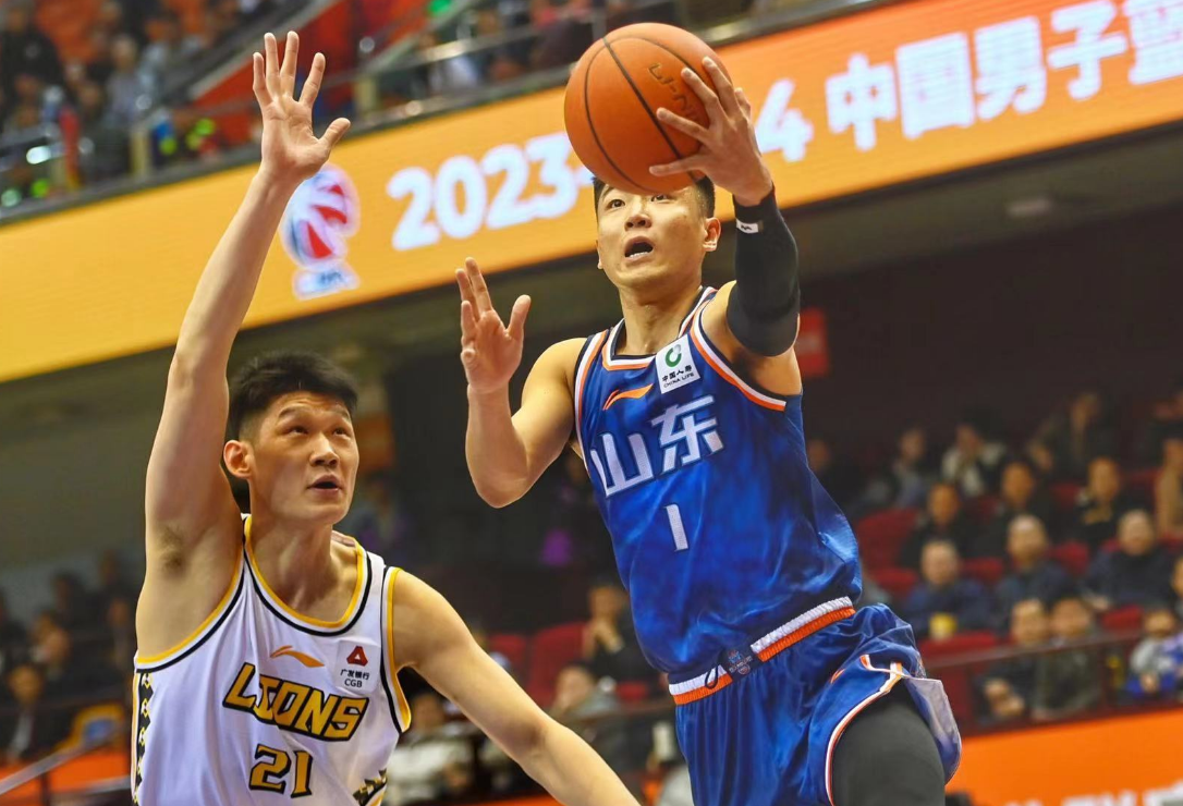 关于CBA季后赛今晚再迎强敌,马赛门线救险,主帅态度:引发热议,纪律约束更严格的信息 关于CBA季后赛今晚再迎强敌,马赛门线救险,主帅态度:引发热议,纪律约束更严格的信息